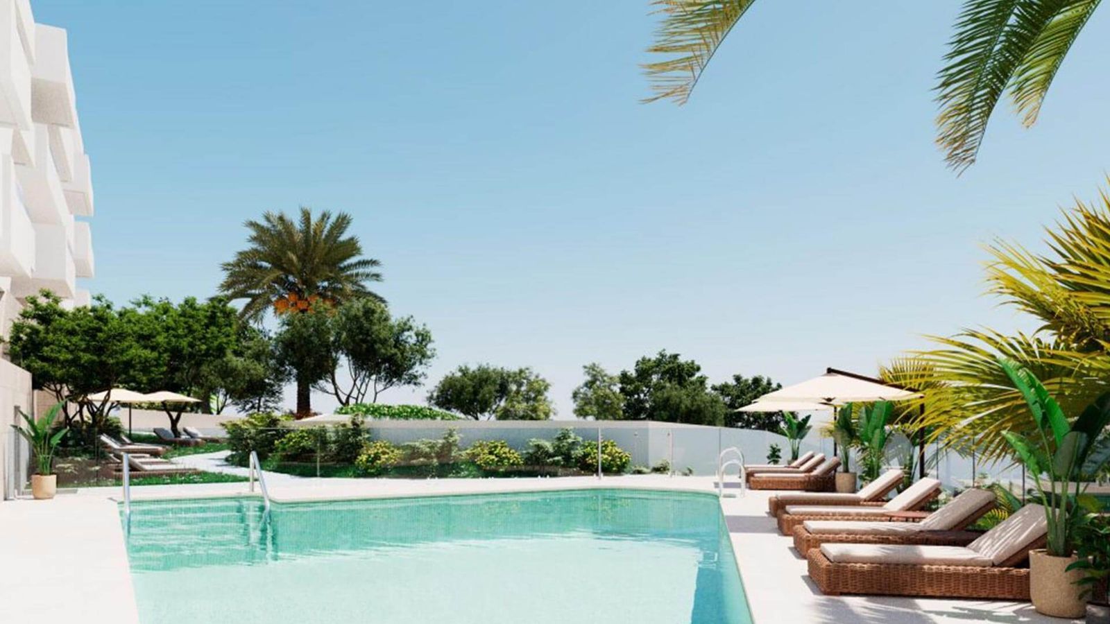 11 helvet green pool area